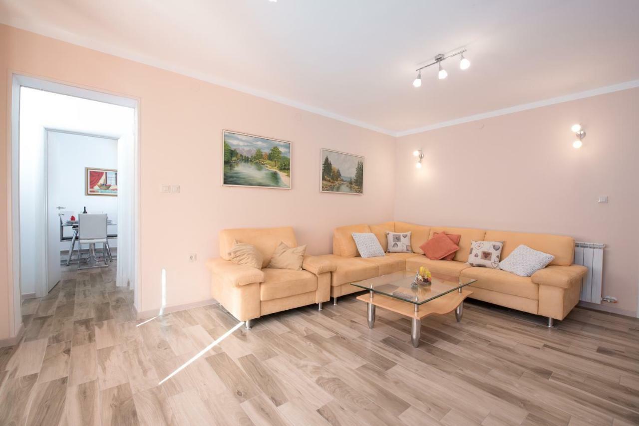 Apartman Vita Rijeka Buitenkant foto