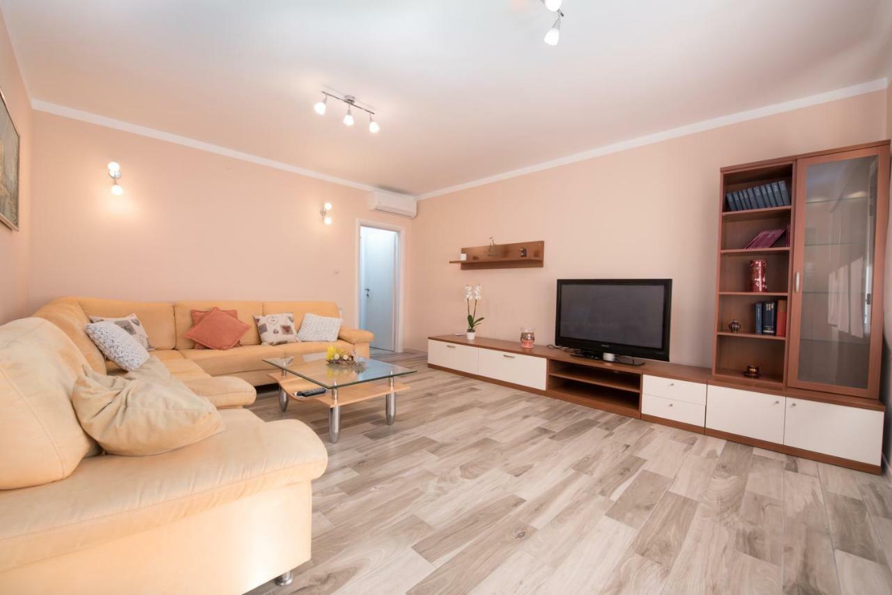 Apartman Vita Rijeka Buitenkant foto